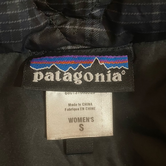 Patagonia Plaid Puffer Vest ~ Small - Picture 5 of 7